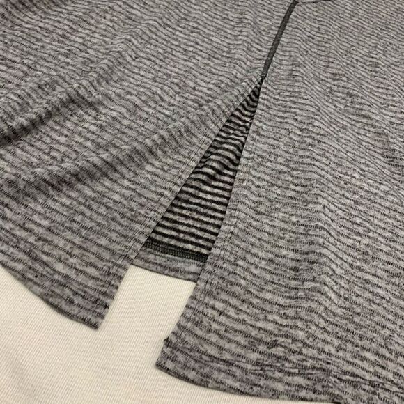 North Face M cross back split open long sleeves stripes layering top shirt grey - Picture 10 of 11